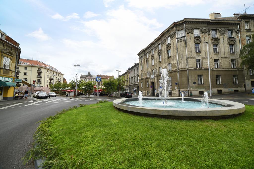 Apartment Metropolis 1 Zagreb Buitenkant foto